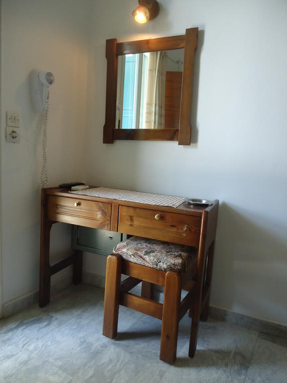 Zorbas Hotel&Studios Pythagóreion Habitación foto